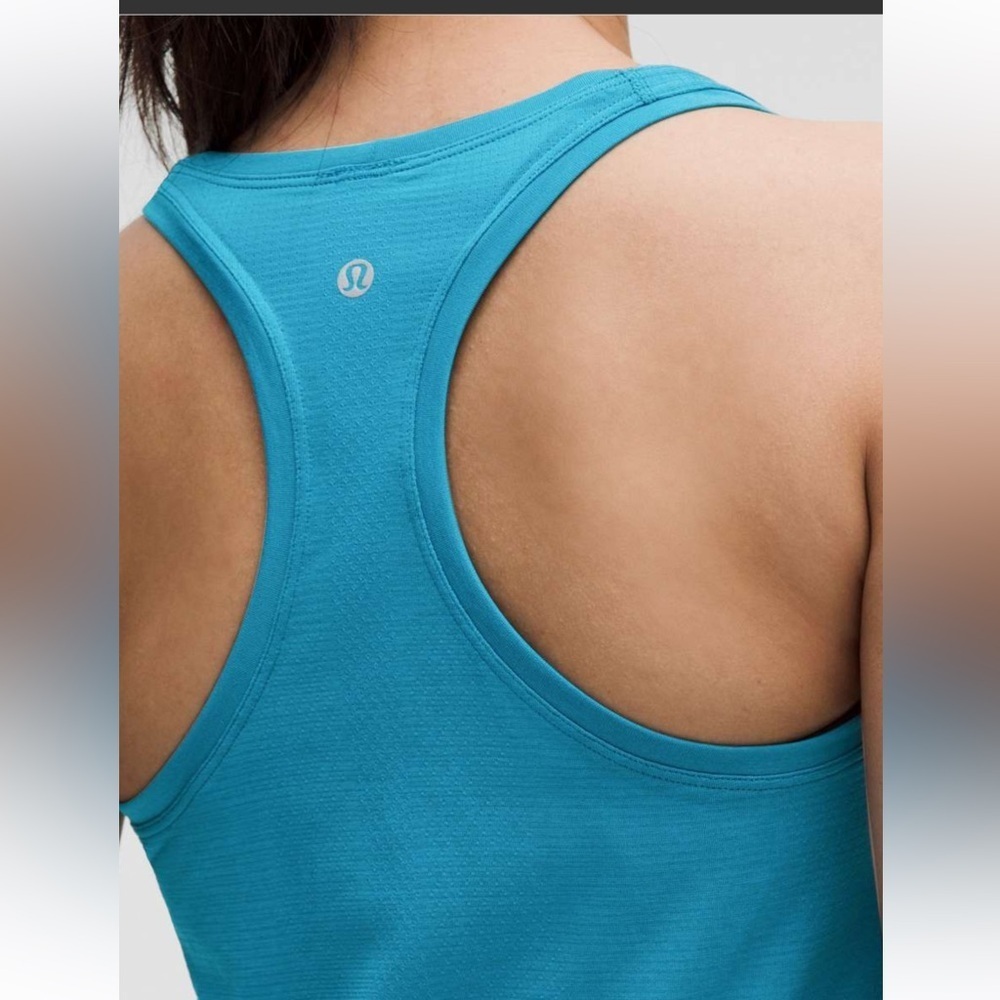 LULULEMON SWIFTLY TECH RACERBACK TANK 2.0 HWIB BLUE COLOR SIZE 6 PTP 14.5” NWT